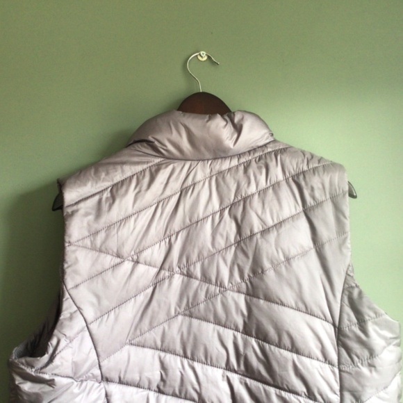 NWT Ladies insulated vest, soft lavender Sz Large - Picture 5 of 12